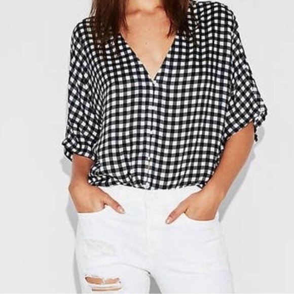 đź’ EXPRESS GINGHAM BUTTON DOWN FRONT TIE CROP TOPđź’ - Picture 1 of 6
